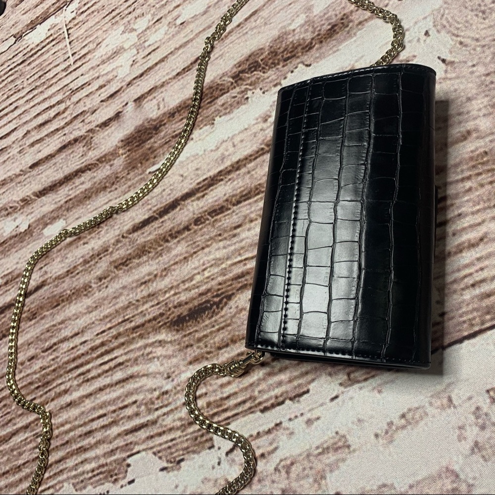 Banana Republic Over the Shoulder purse